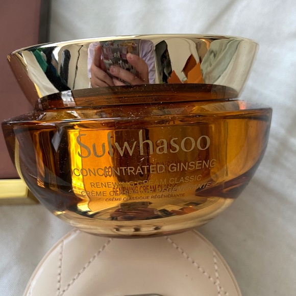 NEW Sulwhasoo Concentrated Ginseng Renewing Cream - Picture 1 of 2
